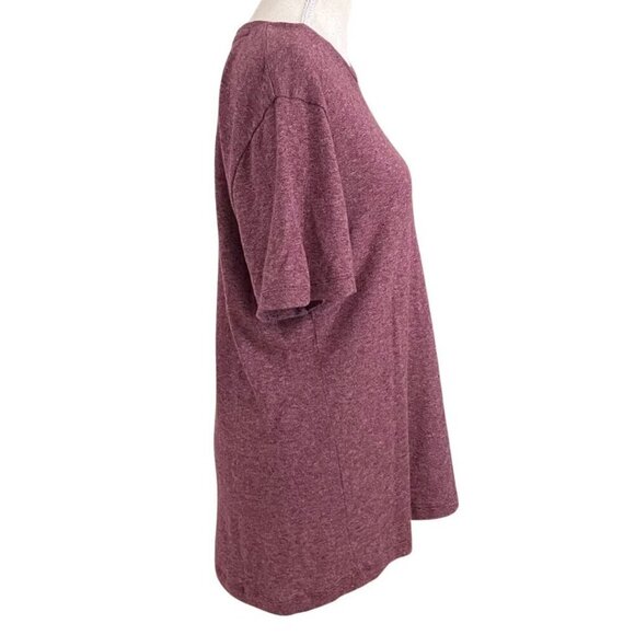 J CREW MEN'S COTTON CASHMERE BLEND TEE IN BURGUNDY - M - Picture 2 of 8